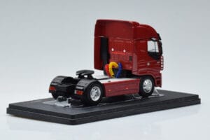 Iveco Stralis 480 Rot IXO 1:43 TR086 Druckguss — Bild 2 von 6
