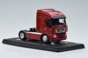 Iveco Stralis 480 Rot IXO 1:43 TR086 Druckguss — Bild 4 von 6