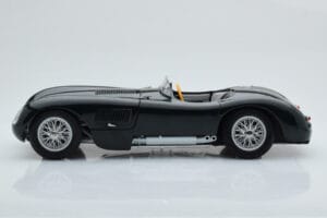 Jaguar C-Type Grün AUTOart 1:18 73500 Druckguss — Bild 5 von 8