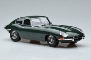 Jaguar E-Type Series 1 British Racing Grün KK-Scale 1:18 KKDC180431 Druckguss — Bild 4 von 6
