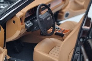 Jaguar XJ6 XJ40 Ebony Schwarz Almost Real 1:18 810543 Druckguss — Bild 8 von 11