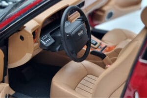 Jaguar XJ6 XJ40 Flamenco Rot Almost Real 1:18 810541 Druckguss — Bild 9 von 11