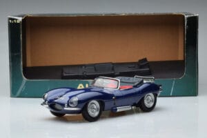 Jaguar XKSS Blau AUTOart 1:18 73510 Druckguss — Bild 9 von 9