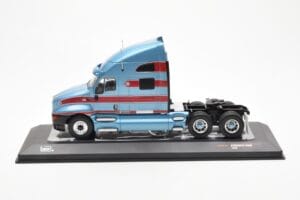 Kenworth T2000 Hellblau Rot IXO 1:43 TR180 Druckguss