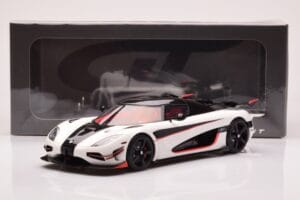 Koenigsegg Agera RS Arctic Weiß GT Spirit 1:18 GT877 Resin — Bild 6 von 6