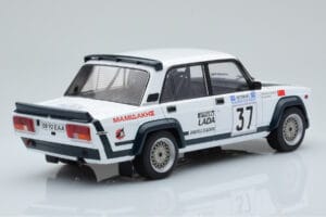 Lada 2105 VFTS #37 H. Ohu Rally Acropolis 1983 IXO 1:18 18RMC145 Druckguss — Bild 2 von 6