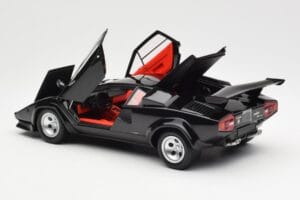 Lamborghini Countach LP 5000 Quattrovalvole Schwarz Kyosho 1:18 08320BK Druckguss — Bild 5 von 8