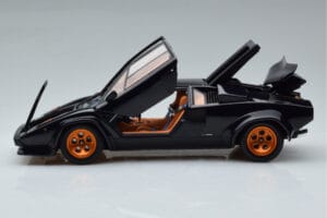 Lamborghini Countach LP500S Walter Wolf Dunkelblau Kyosho 1:18 08320D Druckguss — Bild 4 von 11