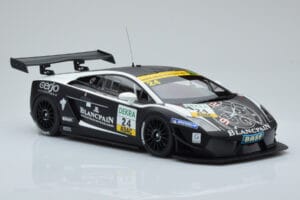 Lamborghini Gallardo LP600+ GT3 Reiter Engineering #24 N. Hayek / P. Kox ADAC GT Masters 2011 Minichamps 1:18 151111124 Druck — Bild 4 von 6