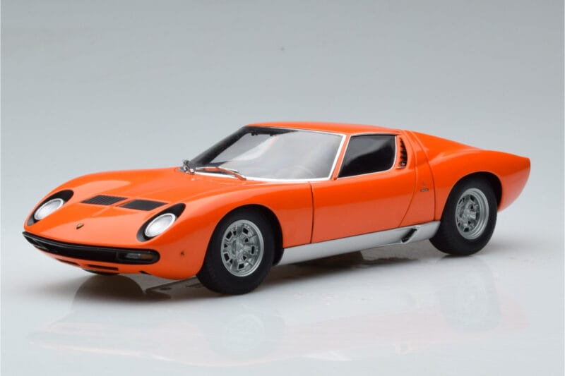 Lamborghini Miura SV Orange AUTOart 1:18 74542 Druckguss