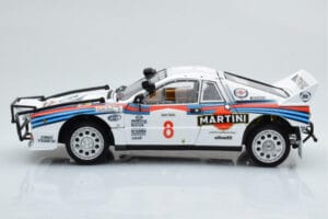 Lancia 037 Martini #8 A. Bettega / M. Perissinot Safari Rally 1985 Kyosho 1:18 08306J Druckguss — Bild 5 von 8