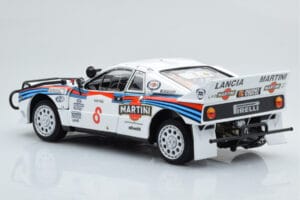 Lancia 037 Martini #8 A. Bettega / M. Perissinot Safari Rally 1985 Kyosho 1:18 08306J Druckguss — Bild 7 von 8