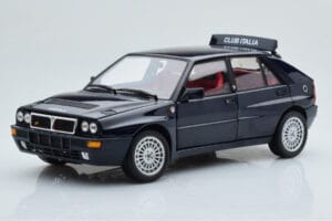 Lancia Delta HF Integrale Club Italia Blau Kyosho 1:18 08343SC Druckguss