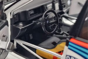 Lancia Delta HF Integrale Evoluzione #3 D. Auriol / B. Occelli Tour de Corse 1992 Kyosho 1:18 08348H Druckguss — Bild 7 von 9