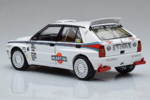 Lancia Delta HF Integrale Evoluzione Test Car Kyosho 1:18 08348G Druckguss — Bild 6 von 9