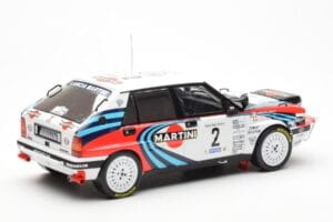 Lancia Delta Integrale 16V #2 M. Biasion / T. Siviero Rally Safari 1990 IXO 1:18 18RMC139A Druckguss — Bild 2 von 6