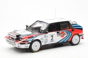 Lancia Delta Integrale 16V #2 M. Biasion / T. Siviero Rally Safari 1990 IXO 1:18 18RMC139A Druckguss