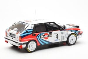 Lancia Delta Integrale 16V #4 A. Fiorio Rally Safari 1990 IXO 1:18 18RMC139B Druckguss — Bild 2 von 6