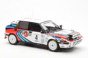 Lancia Delta Integrale 16V #4 A. Fiorio Rally Safari 1990 IXO 1:18 18RMC139B Druckguss — Bild 4 von 6