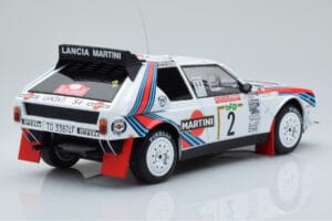 Lancia Delta S4 #2 M. Alen / I. Kivimaki Rally San Remo 1986 IXO 1:18 18RMC130A Druckguss — Bild 2 von 6