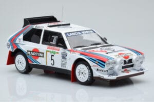 Lancia Delta S4 #5 M. Biasion / T. Siviero Rally San Remo 1986 IXO 1:18 18RMC130B Druckguss — Bild 4 von 6
