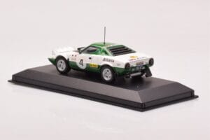 Lancia Stratos Alitalia #4 B. Waldegaard / H. Thorzelius Winner Rally Sweden 1975 Minichamps 1:43 430751204 Druckguss — Bild 3 von 4