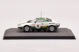 Lancia Stratos Alitalia #4 B. Waldegaard / H. Thorzelius Winner Rally Sweden 1975 Minichamps 1:43 430751204 Druckguss