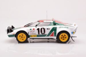 Lancia Stratos HF #10 S. Munari / S. Maiga Rally Monte Carlo 1976 IXO 1:18 18RMC162A Druckguss — Bild 3 von 6