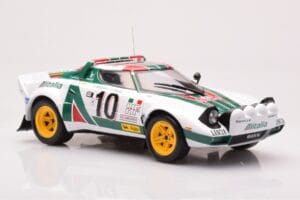 Lancia Stratos HF #10 S. Munari / S. Maiga Rally Monte Carlo 1976 IXO 1:18 18RMC162A Druckguss — Bild 4 von 6