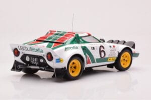 Lancia Stratos HF #6 B. Waldegård / H. Thorszelius Rally Monte Carlo 1976 IXO 1:18 18RMC162B Druckguss — Bild 2 von 6