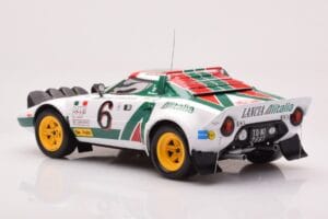 Lancia Stratos HF #6 B. Waldegård / H. Thorszelius Rally Monte Carlo 1976 IXO 1:18 18RMC162B Druckguss — Bild 5 von 6