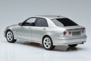 Lexus IS200 XE10 Silber Otto 1:18 OT991 Resin — Bild 5 von 6