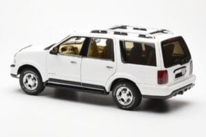 Lincoln Navigator Weiß AUTOart 1:18 72761 Druckguss — Bild 7 von 8