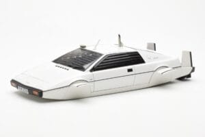 Lotus Esprit Type 79 James Bond The Spy Who Loved Me Submarine Weiß AUTOart 1:18 75306 Druckguss