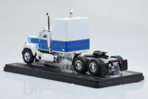 Mack Superliner Magnum Weiß Blau IXO 1:43 TR165 Druckguss — Bild 5 von 6