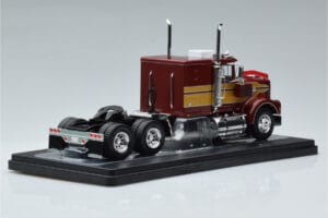 Marmon CHDT Rot-Gold IXO 1:43 TR157 Druckguss — Bild 2 von 6