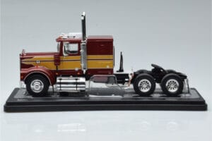 Marmon CHDT Rot-Gold IXO 1:43 TR157 Druckguss — Bild 3 von 6