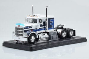 Marmon CHDT Weiß Blau IXO 1:43 TR083 Druckguss