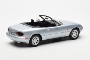 Mazda MX-5 NA Silber Norev 1:18 188023 Druckguss — Bild 2 von 7