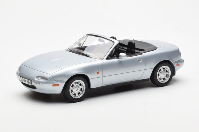 Mazda MX-5 NA Silber Norev 1:18 188023 Druckguss