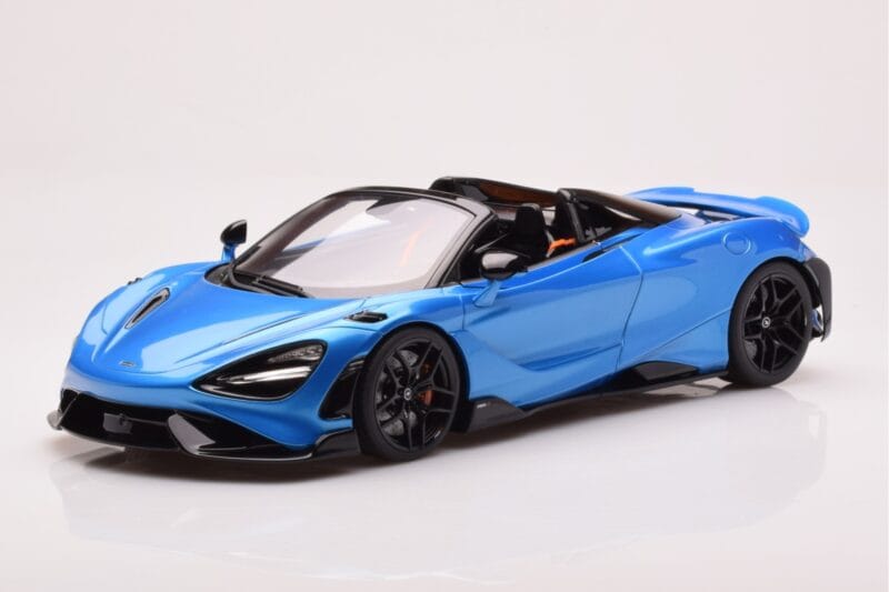 McLaren 765LT Spider Blau GT Spirit 1:18 GT886 Resin