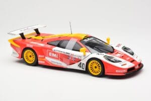 McLaren F1 GTR #40 J. O'Rourke / M. Sugden / P. Auberlein EMI 24 Hours of Le Mans 1996 UT Models 1:18 39820 Druckguss — Bild 4 von 6