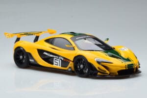 McLaren P1 GTR Gelb Mit Grünen Streifen AUTOart 1:18 81544 Komposit — Bild 5 von 7