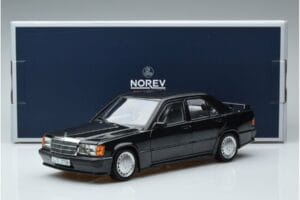 Mercedes 190 E 2.3-16 Cosworth W201 Norev 1:18 183830 Druckguss — Bild 7 von 7