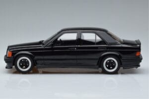 Mercedes 190E W201 2.3 AMG The Hammer Otto 1:18 OT754 Resin — Bild 3 von 6