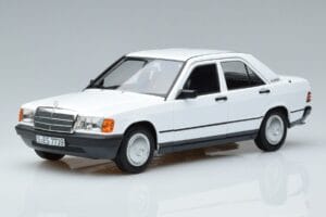 Mercedes 190 E W201 Weiß Norev 1:18 183820 Druckguss