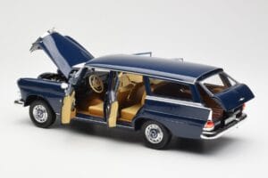 Mercedes 200 Universal W115 Blau Norev 1:18 183599 Druckguss — Bild 5 von 8