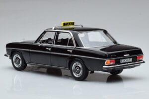 Mercedes 200 W115 Taxi Norev 1:18 183776 Druckguss — Bild 6 von 7