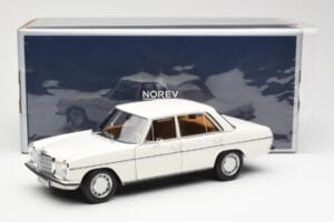Mercedes 200 W115 Weiß Norev 1:18 183770 Druckguss — Bild 8 von 8