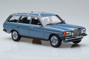 Mercedes 200T S123 Blau Norev 1:18 183737 Druckguss — Bild 5 von 7